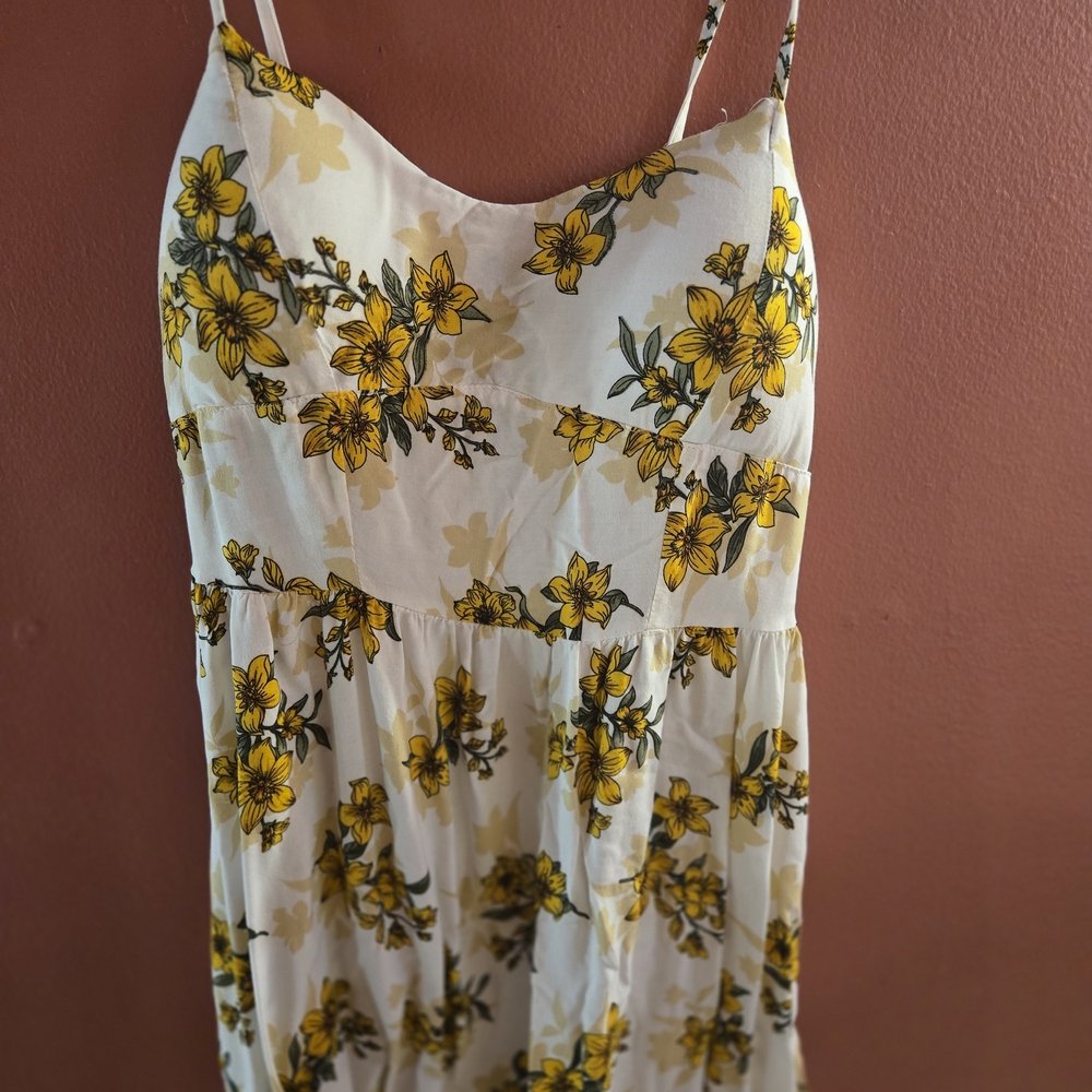 Floral Yellow and White Sundress